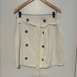 Banana Republic White Buttoned Skirt